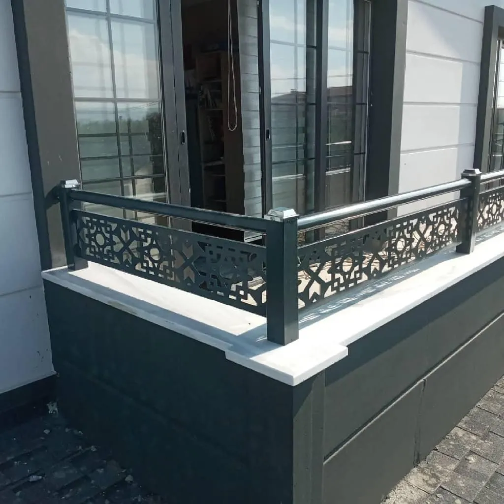 Lazer Kesim Balkon Korkuluğu